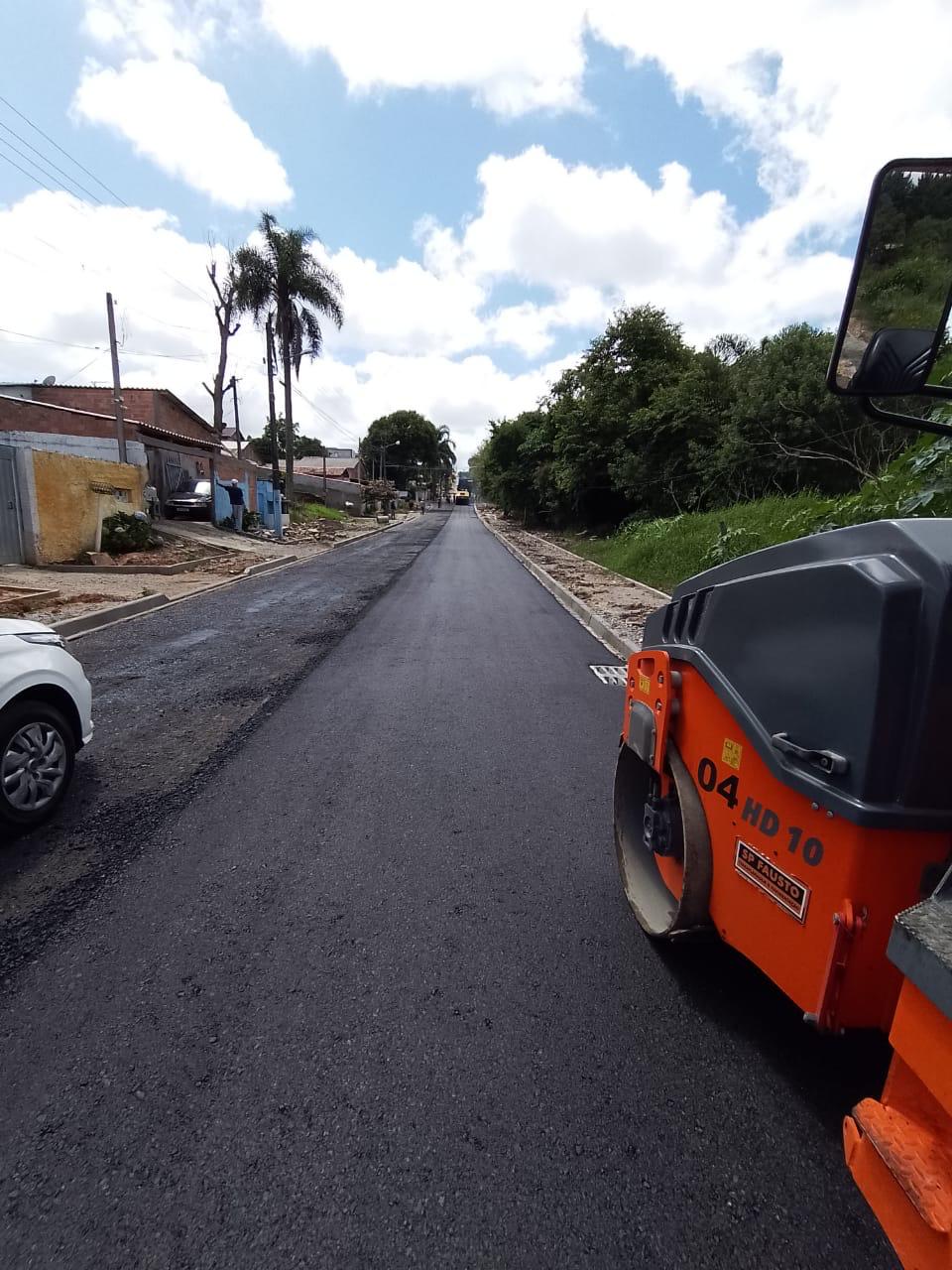 Bihl Zanetti em frente ao hospital